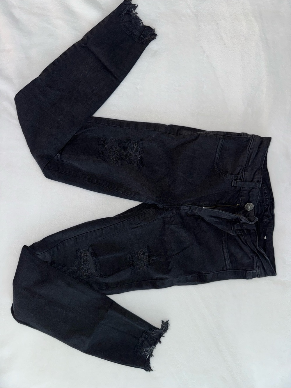 Black Distressed Women's Jeans